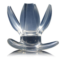 Load image into Gallery viewer, Clawed Expanding Clear Dilator