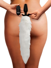 Load image into Gallery viewer, Vibrating White Fox Tail Slender Anal Plug