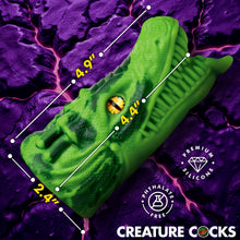 Load image into Gallery viewer, Dragon Tamer Silicone Stroker - Green-3