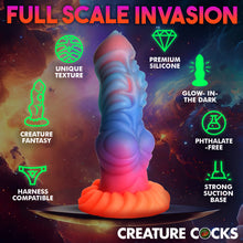 Load image into Gallery viewer, Alien Invader Glow-In-The-Dark Silicone Dildo-5