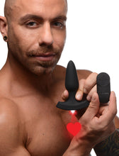 Load image into Gallery viewer, 28X Laser Heart Silicone Anal Plug with Remote – Small