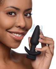 Load image into Gallery viewer, Interchangeable 10X Vibrating Silicone Anal Plug with Remote - Small